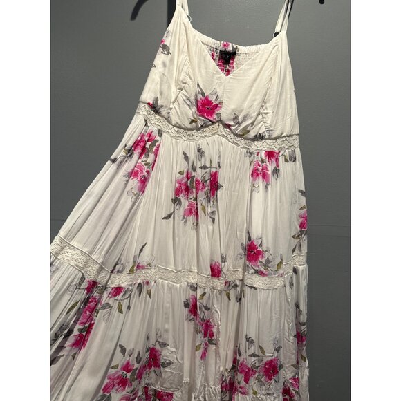 Torrid Women’s 2 (18–20) Floral Midi Dress Smocked Back Cottagecore Chic - Picture 2 of 9